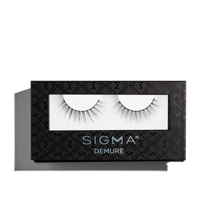 image:imageSigma Beauty False Lashes  DemureDemure